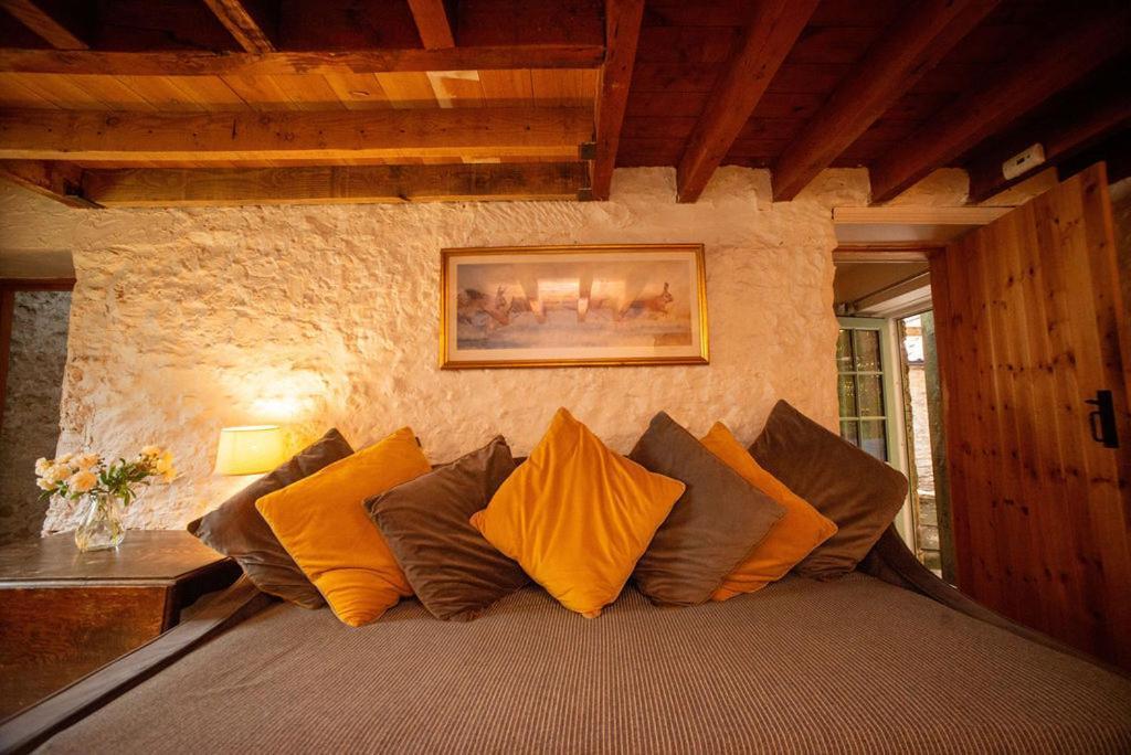 High Paradise Farm Thirsk Room photo