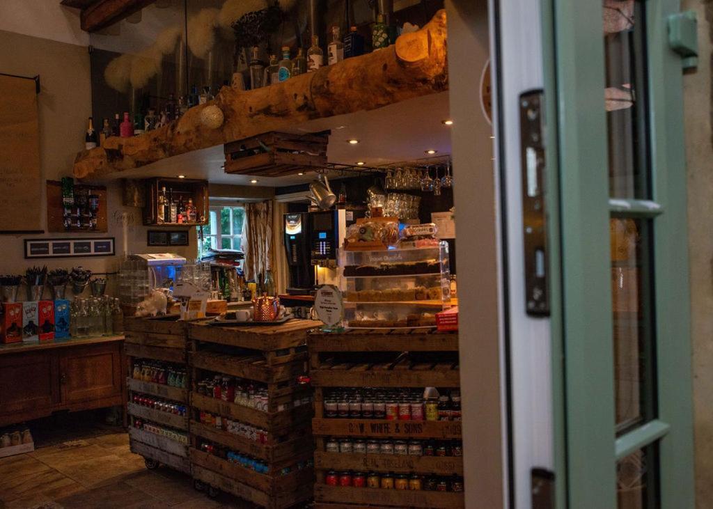 High Paradise Farm Thirsk Room photo