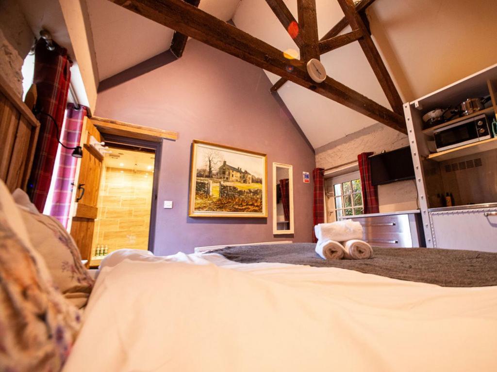 High Paradise Farm Thirsk Room photo