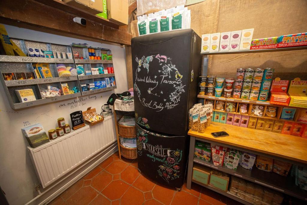 High Paradise Farm Thirsk Room photo