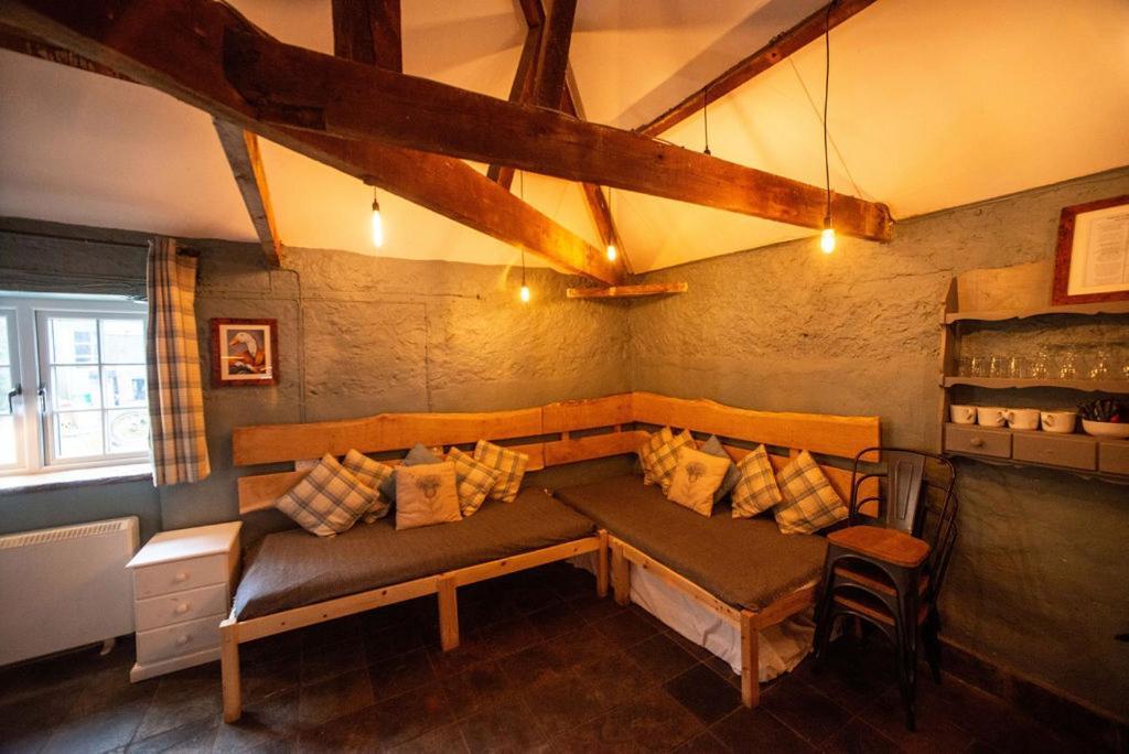 High Paradise Farm Thirsk Room photo