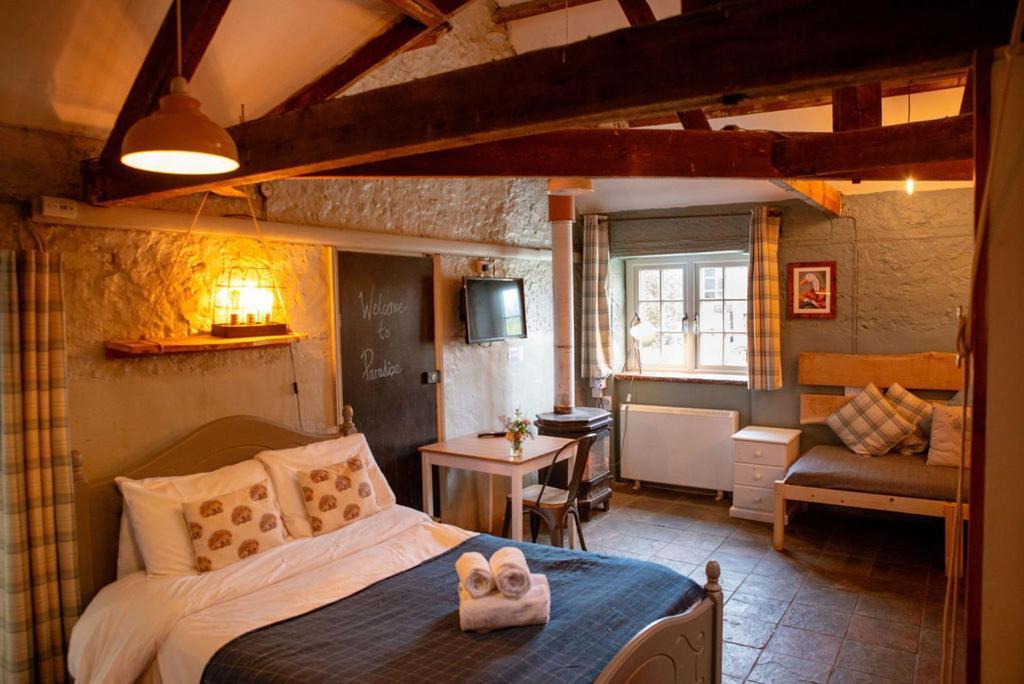 High Paradise Farm Thirsk Room photo